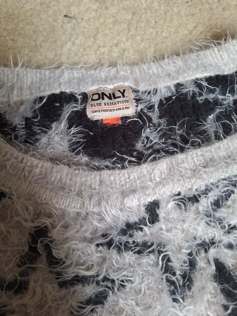 Sweter ONLY mechaty  rozmiar 40