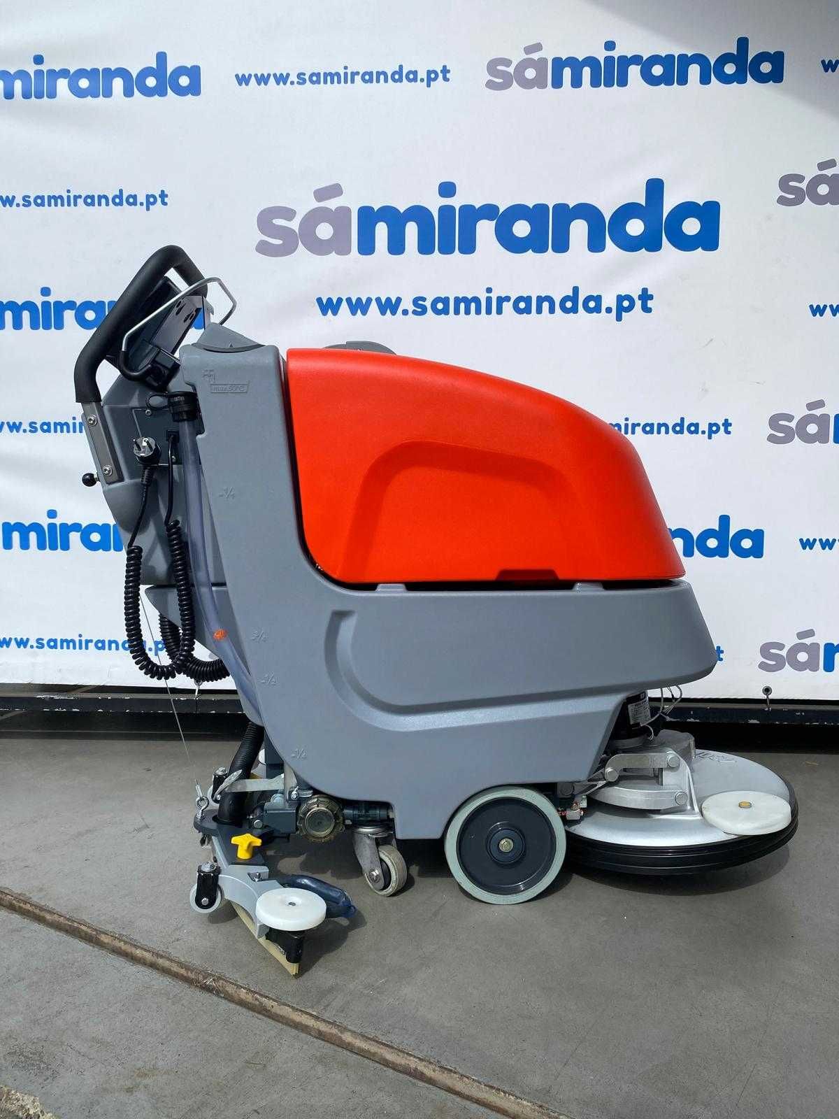 Lavadora de Pavimentos Hako
