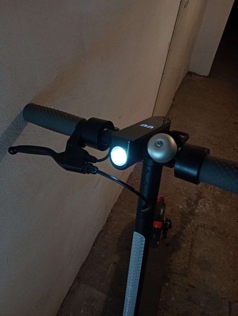 Hulajnoga elektryczna bezpieczna dla dzieci