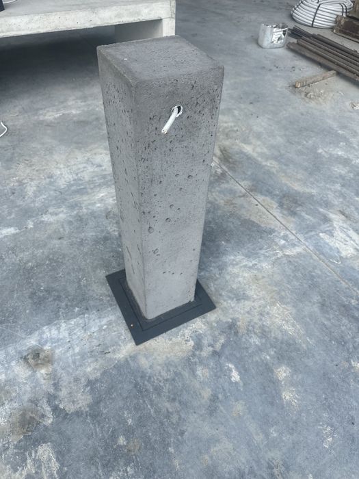 Lampa ogrodowa architektoniczna