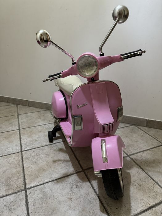 Mota a bataria Vespa