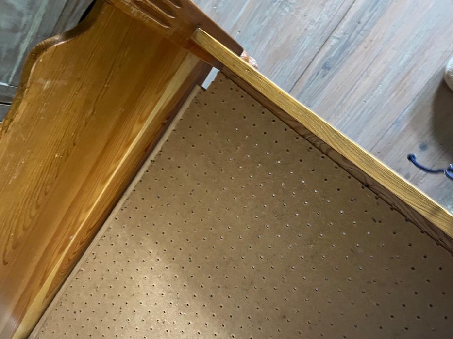 Lóżko drewniane ,solidne 100cm na 200 cm