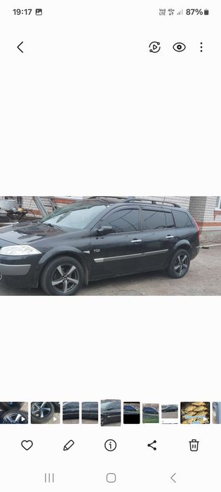 АвтомобільРено меган2