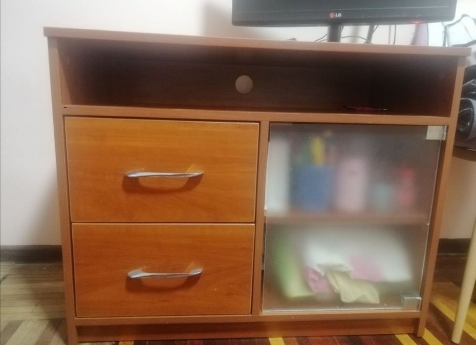Тумба, тумба скляні дверцята, тумба під ТВ, мікрохвильовку, комод.