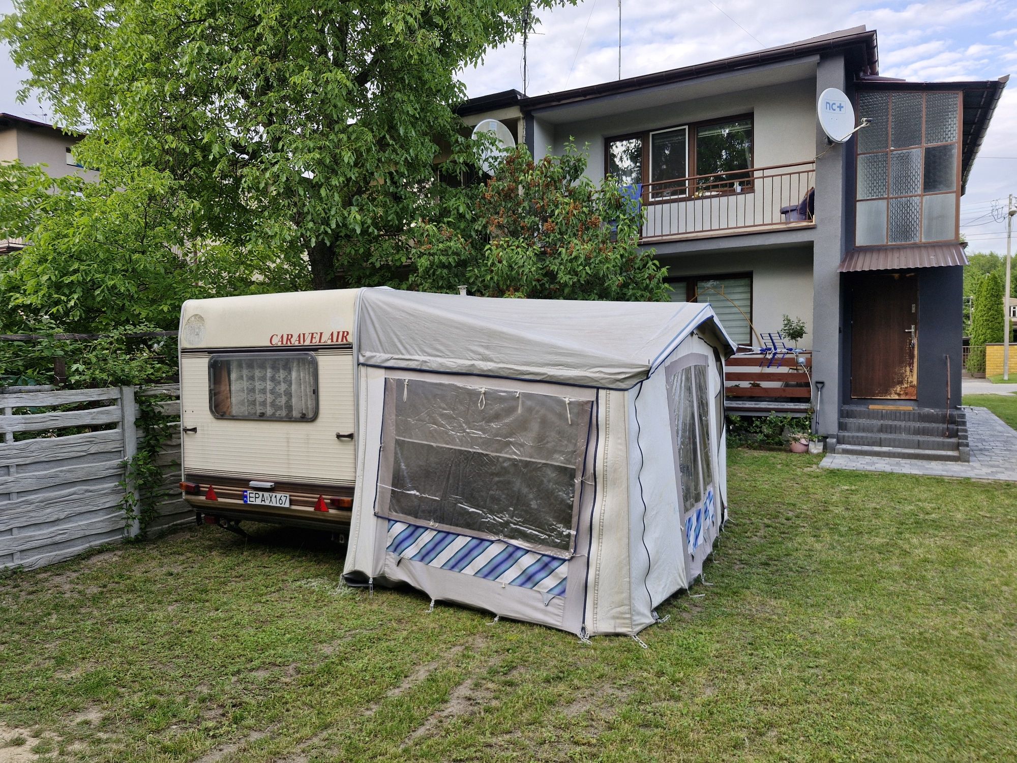 Camping przyczepa kampingowa