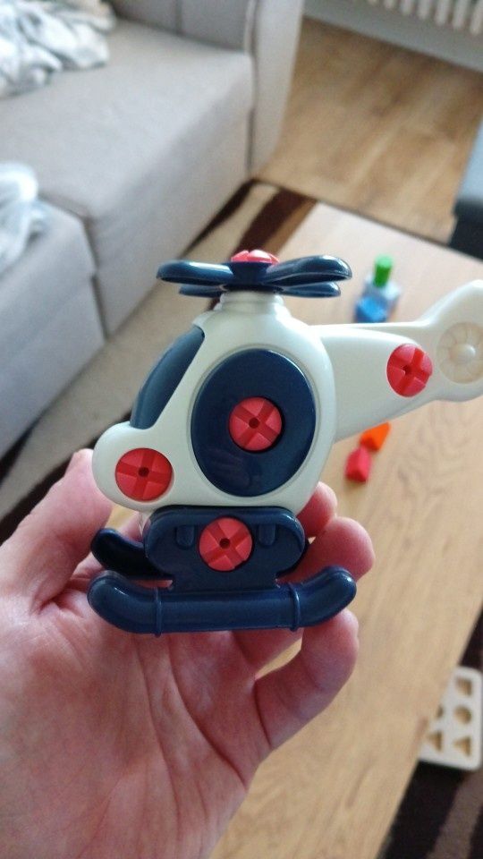 Гелікоптер іграгка дитяча игрушка детская конструктор геликоптер розбі