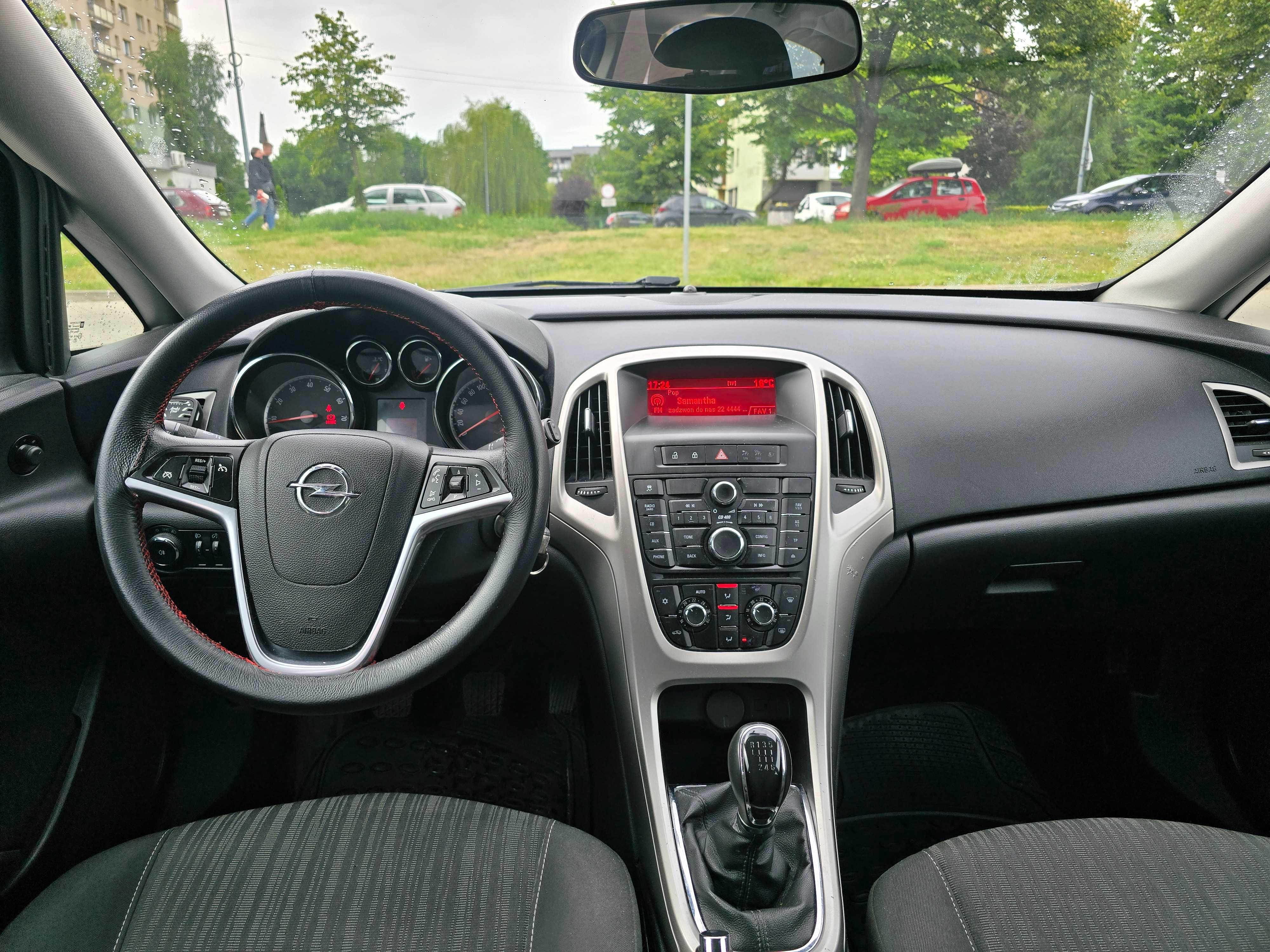 Opel Astra 1.4 Turbo 120 km