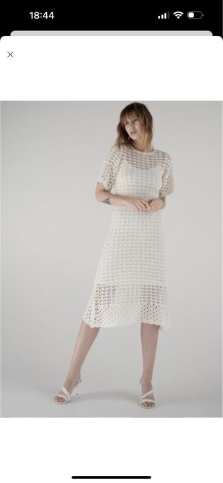 Платье Reserved р. S