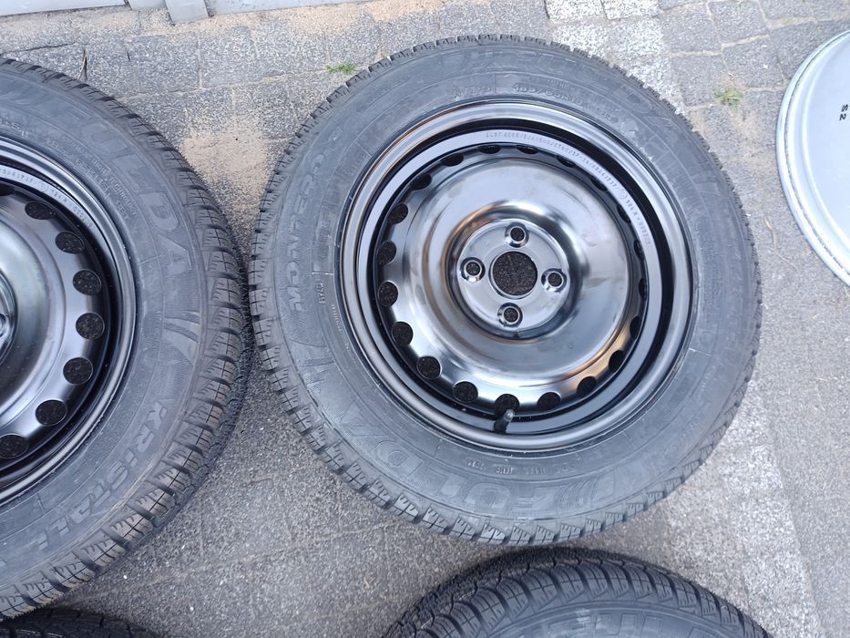 NOWE Koła ZIMA Hyundai i20 Bayron Kia Rio 185/65R15 Fulda Montero 3