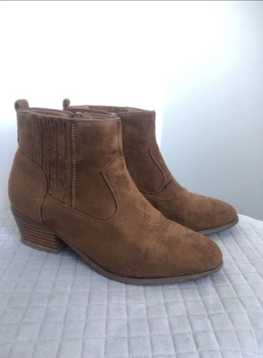 Козаки, черевики