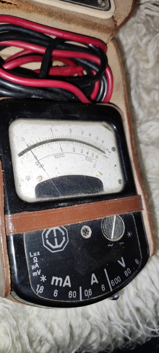 Stary miernik kieszonkowy voltomierz amperomierz Niemcy l.50/60 etui