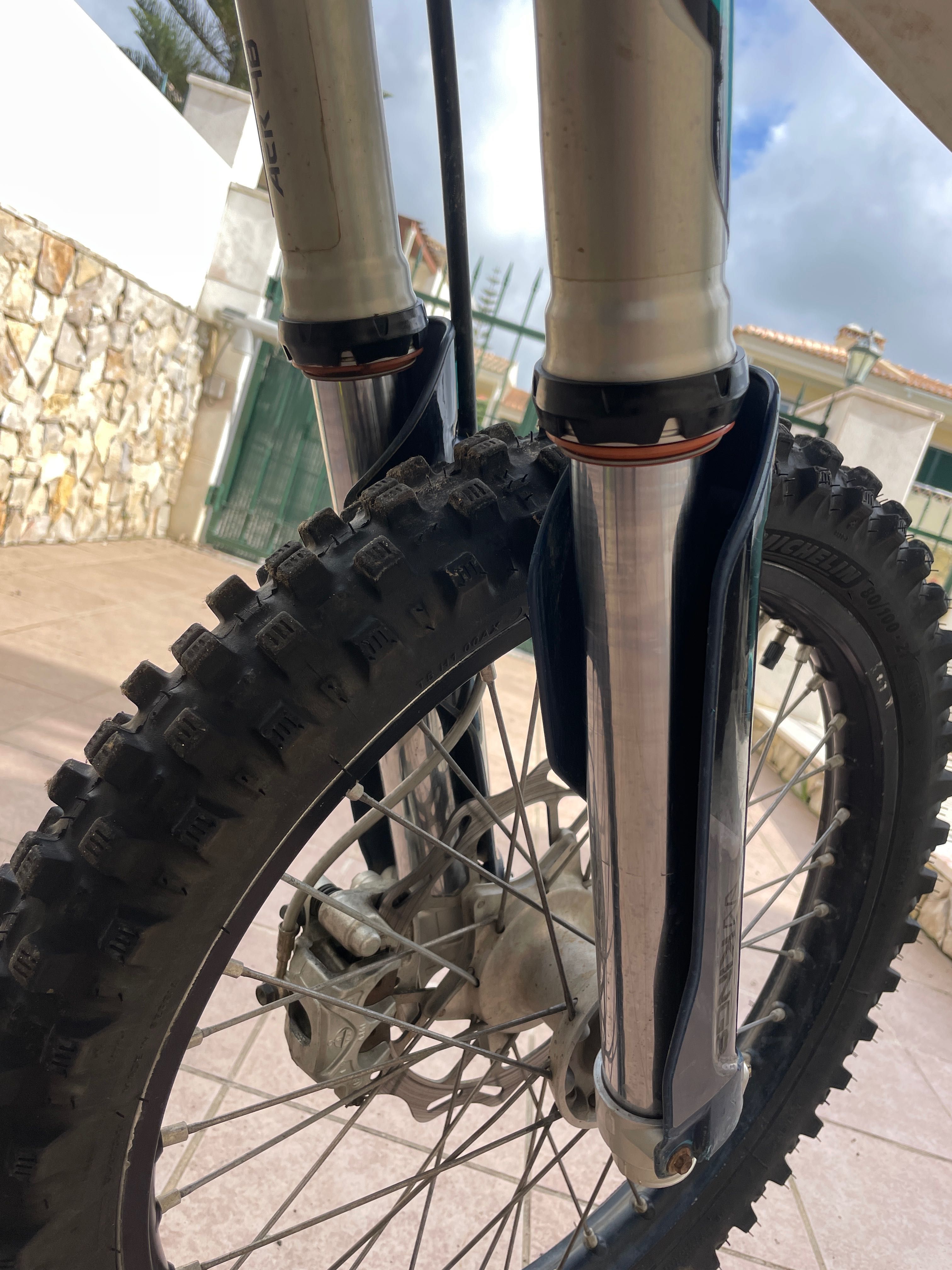 Fc250 Husq sem matricula