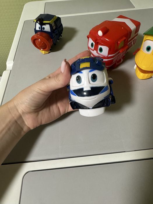 Роботи поїзда, потяги; роботы поезда