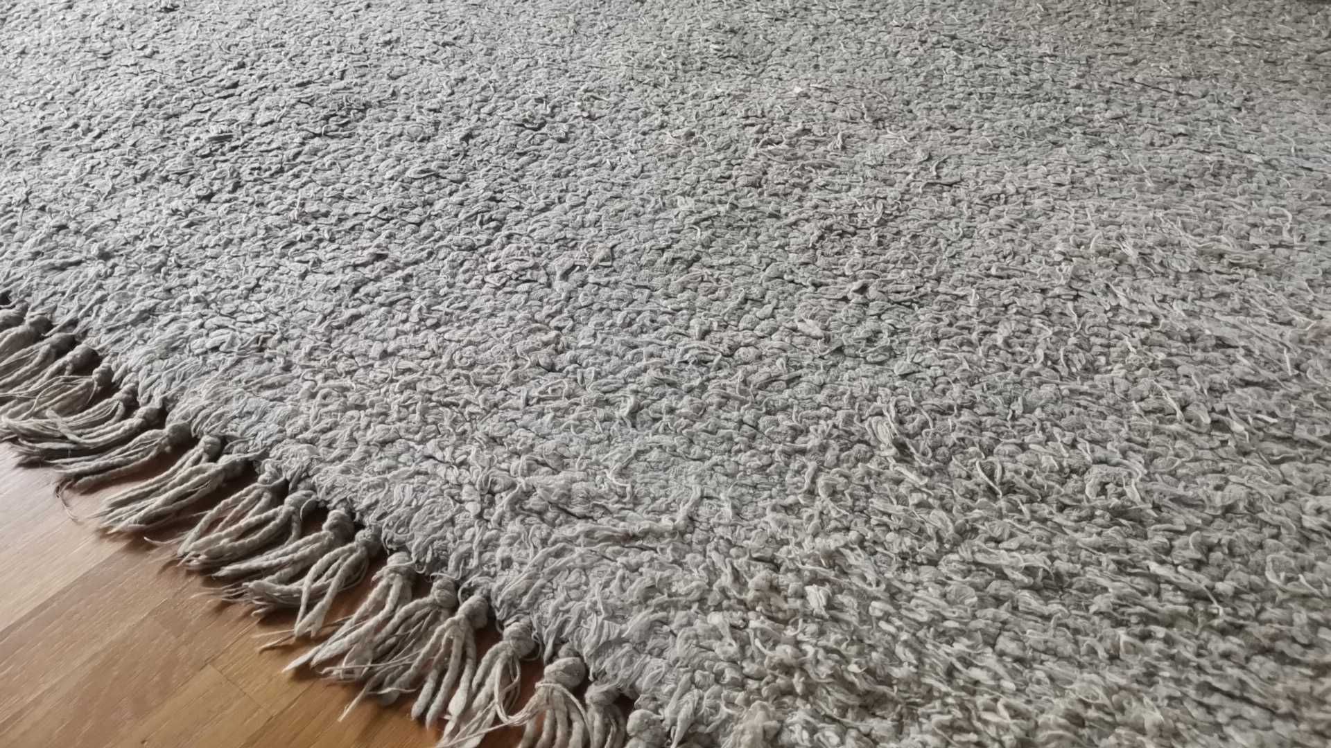 dywan wełniany wełna ręcznie tkany biało szary 170 x 267 cm