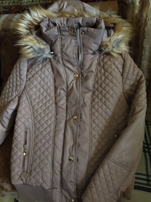 Супер новая куртка осень весна