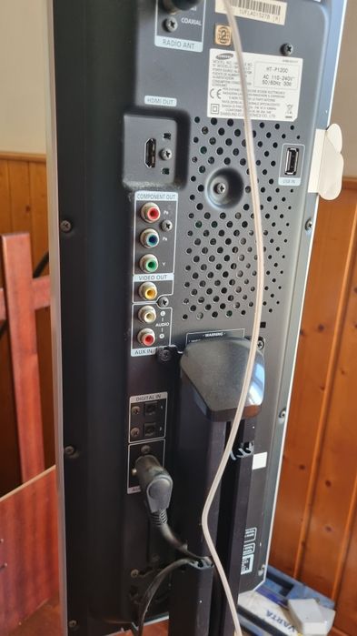 Sistema Surround 5.1 800w RMS - Samsung HT-P1200 (NEGOCIÁVEL)
