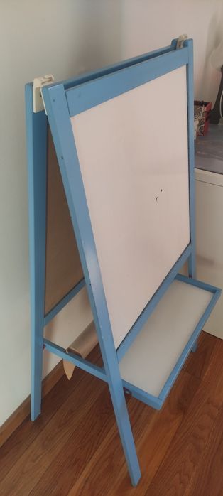 Vendo quadro didático do IKEA