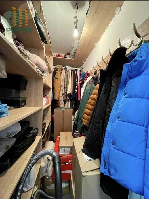 Продам 2 комн в ЖК на Старицкого! С ремонтом и мебелью!