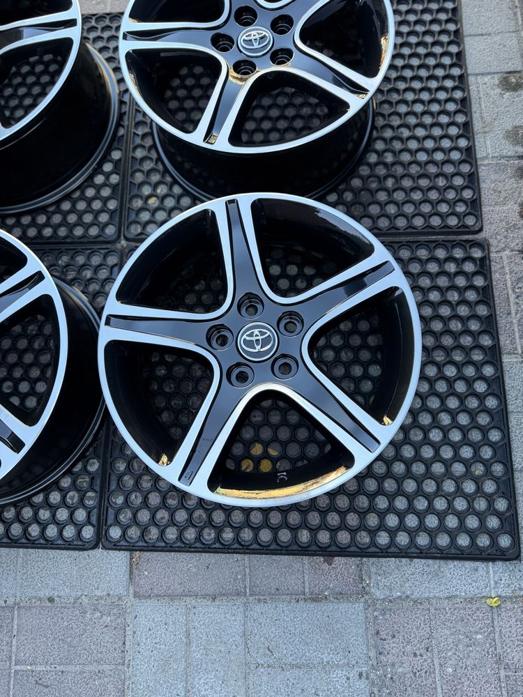 Диски оригінал Toyota Camry Corolla avalon avensis Lexus 5 114,3 r17