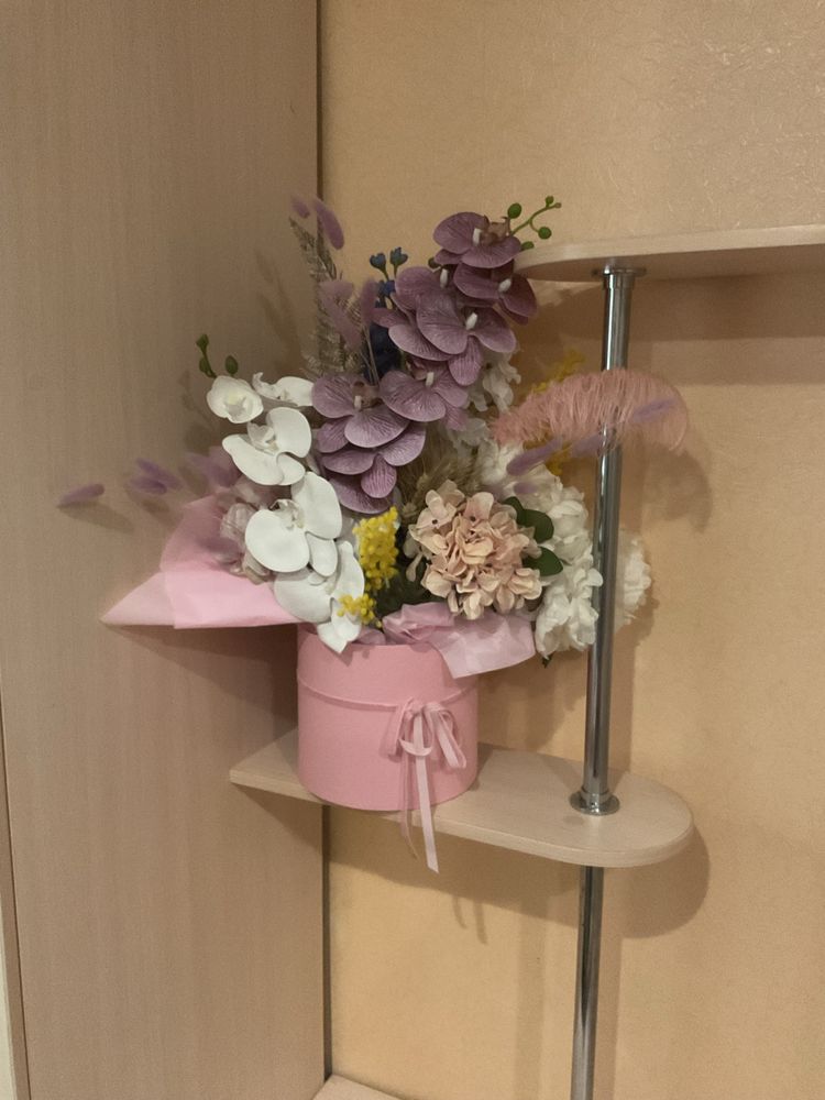 Декор искуственные цветы с коробкой орхедия пионы колос гордензия
