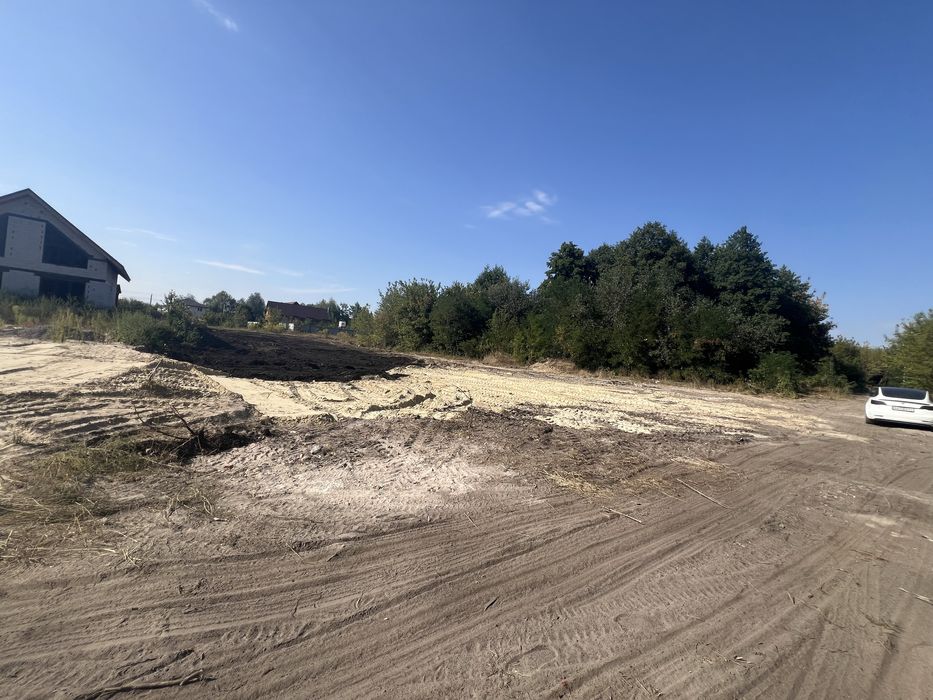 12 сотих під будівництво формою 20*60 зі світлом Гнідин