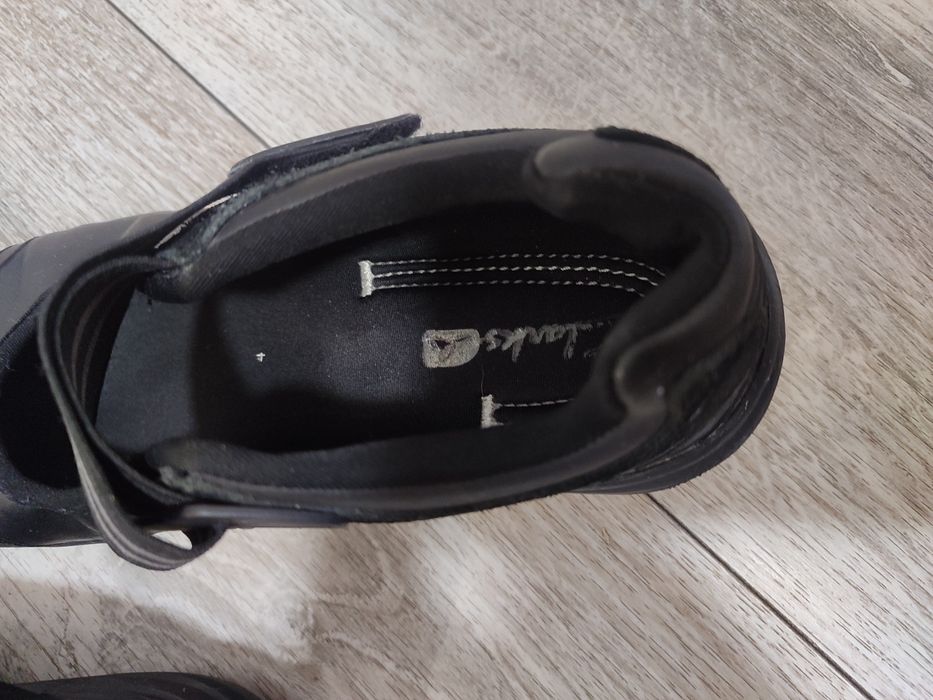 Clarks туфлі для дівчини UK4 _23 см