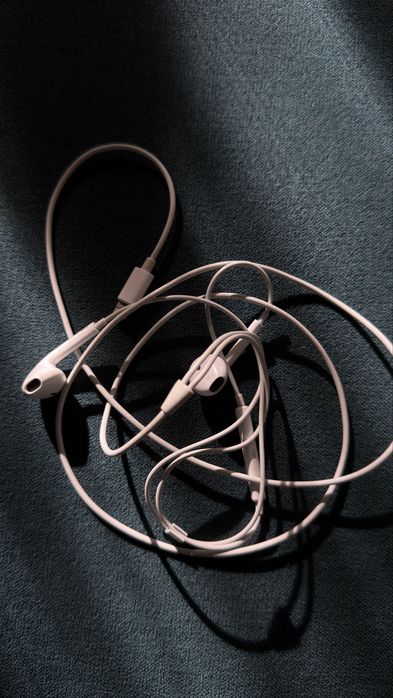 Проводные наушники Apple оригинал б/у