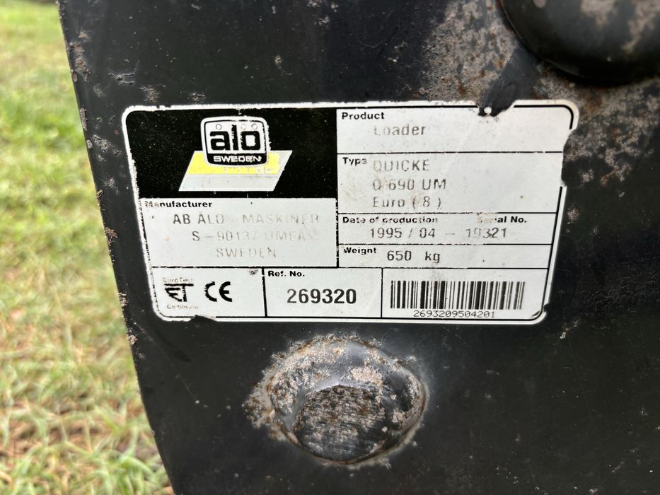 Ładowacz czołowy 3-sekcyjny tur Quicke 690 ALO