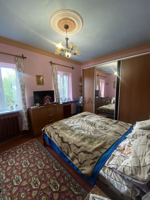 Продається гарний будиночок по вул. Колеусівська