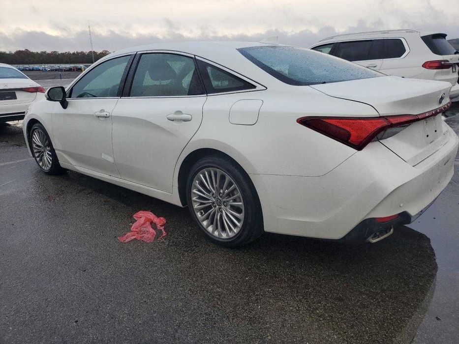 Toyota Avalon Limited 2021