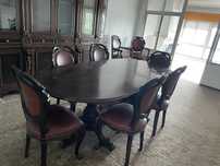 Mesa com 6 cadeiras