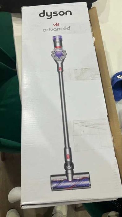 Aspirador dyson v8 advanced