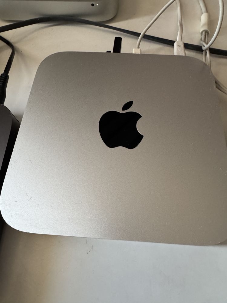 Apple Mac Mini Late 2014 i5 2.6ghz 16GB RAM