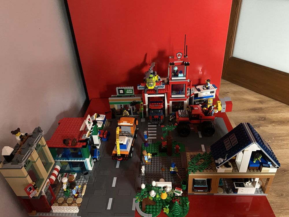 Klocki lego city kilka zestawów polaczonych razem