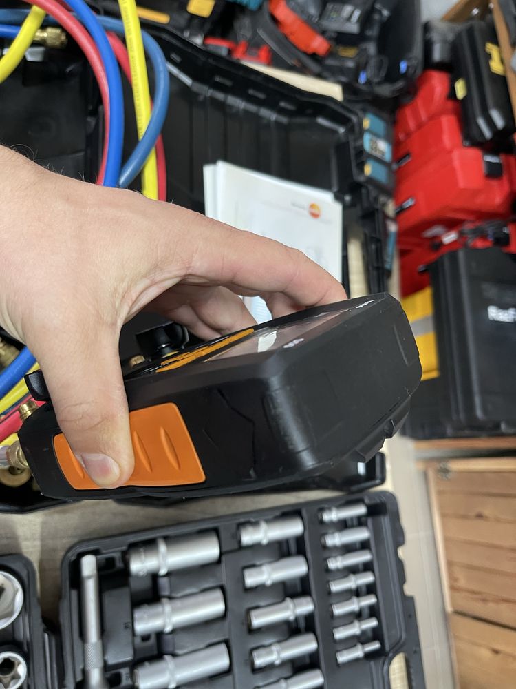 Testo 550 / манометричний колектор з шлангами Тесто