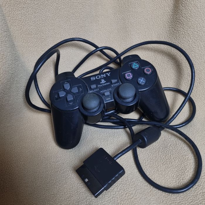 Dualshock 2 pad do Playstation 2