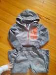 Komplet bluza i spodnie dresowe Nike