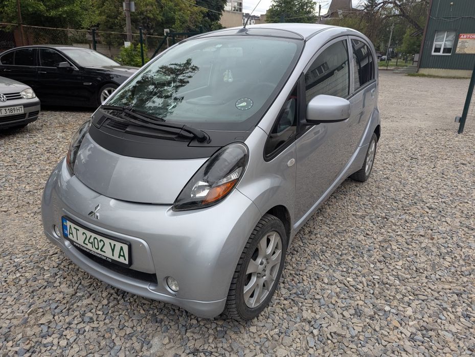 Mitsubishi MiEV 2012