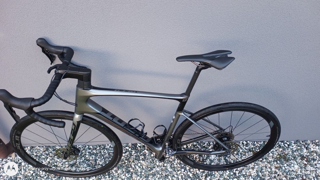 Rower szosowy Giant Defy.Advanced M