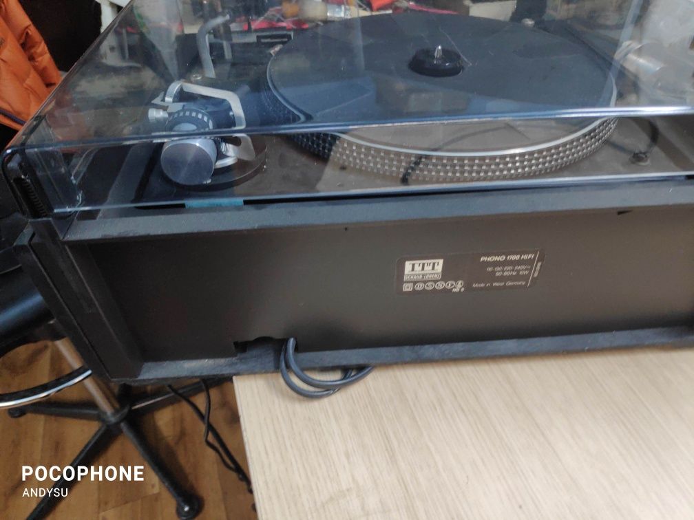 Gramofon Dual 481 A .
