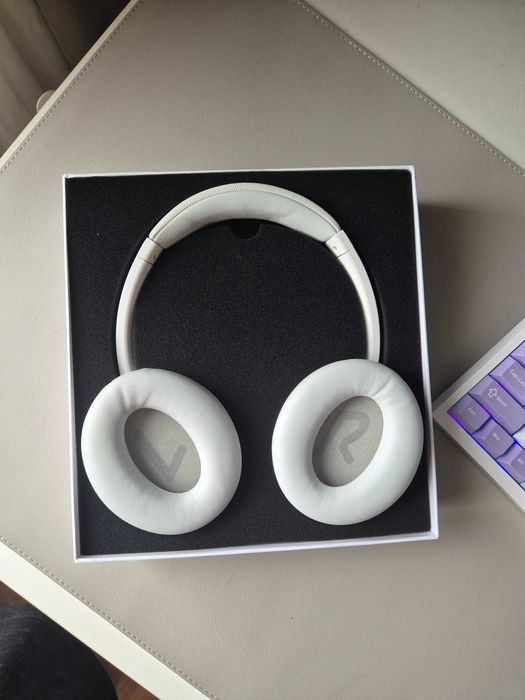 Навушники SoundPEATS Space white