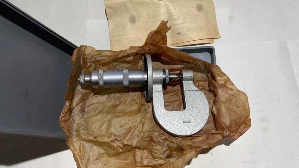 Мікрометр листовий МЛ-10