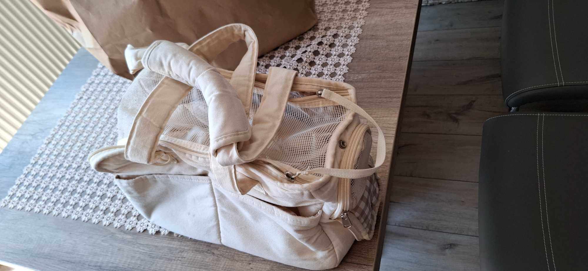 Torba dla psa do 5kg beżowa.