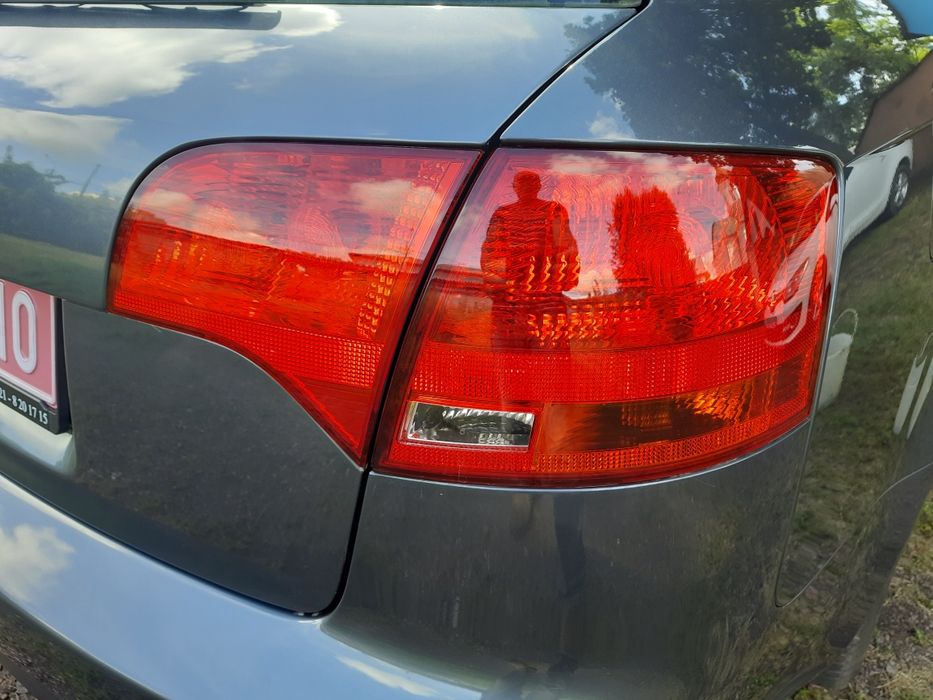 Ауді А4В7 з Німеччини суперстан