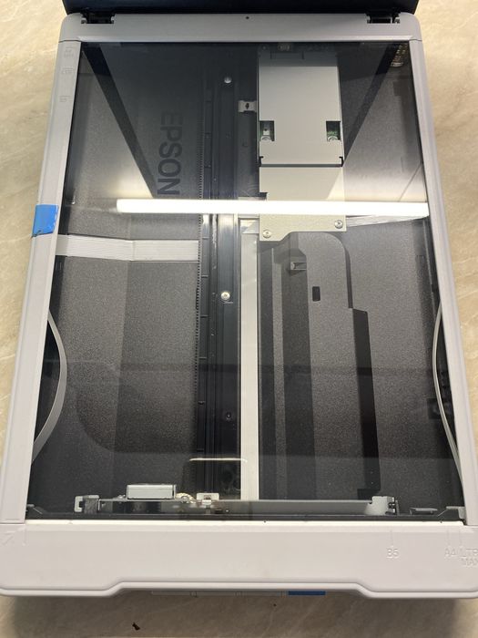 Планшетний сканер v19