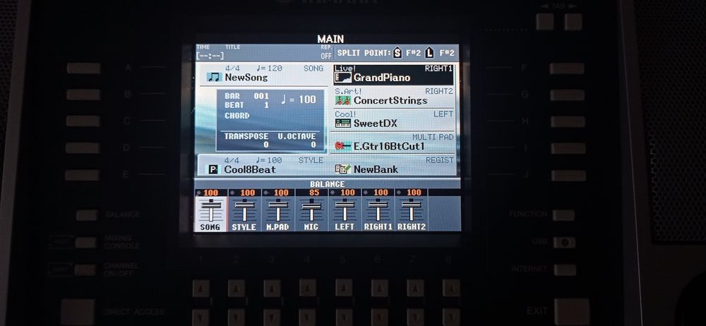 Keyboard Yamaha PSR S 910