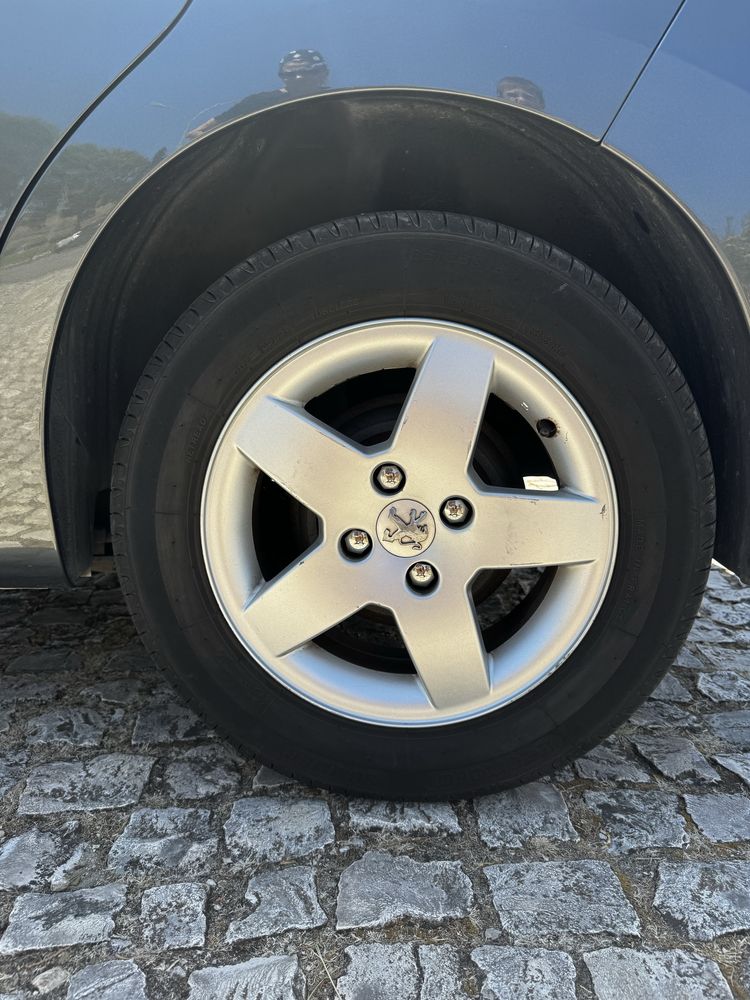 Peugeot 207 1.4,