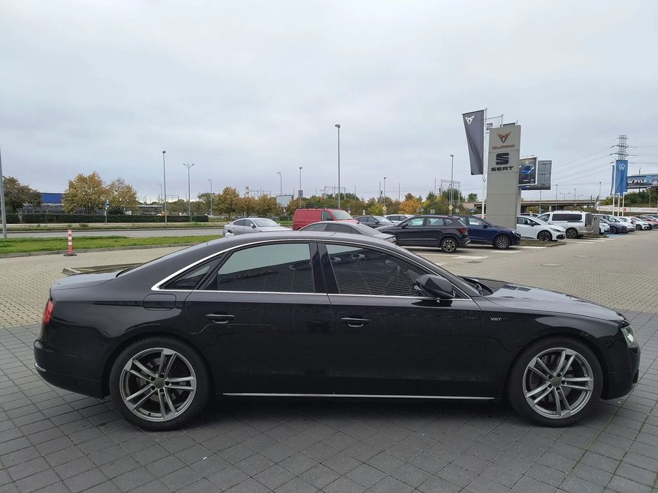 Audi A8 AUDI A8  4.2 TDI  D4 Quatro Masaże Bose 350 KM