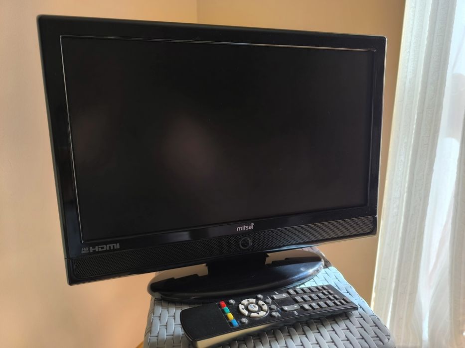 Monitor Mitsai de 47cm