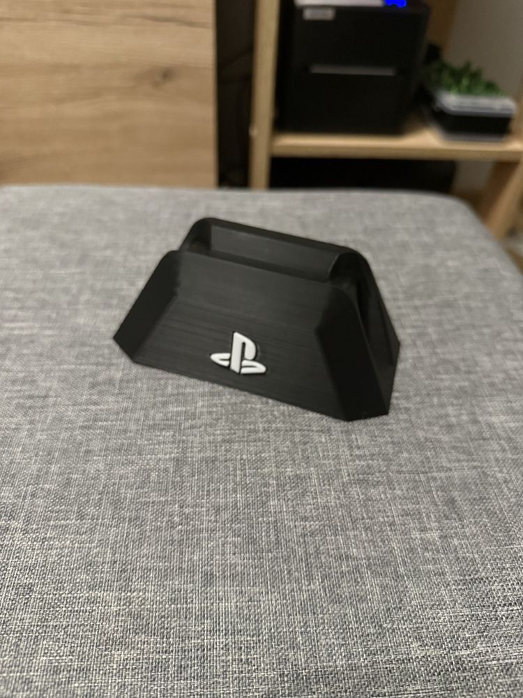 Stojak podstawka na Pada Ps5